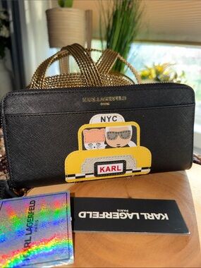 Karl Lagerfeld Paris NYC Taxi Wallet Karl Choupette Black Yellow NWT $118